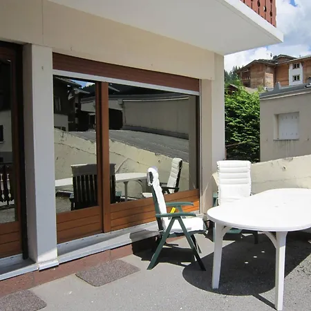 2p 4 Pers, Terrasse Sud, Proche Commerces Et Telecabines, Parking A 50m - - Fr-1-802-68 Apartment