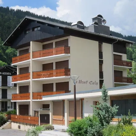 2p 4 Pers, Terrasse Sud, Proche Commerces Et Telecabines, Parking A 50m - - Fr-1-802-68 Apartment Les Gets