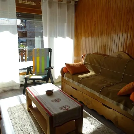 Apartment 2p 4 Pers, Terrasse Sud, Proche Commerces Et Telecabines, Parking A 50m - - Fr-1-802-68 Les Gets