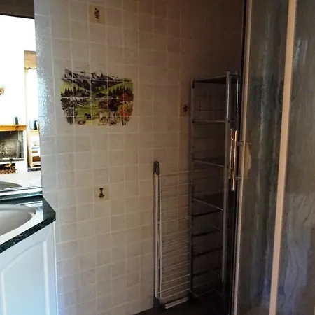 Apartment 2p 4 Pers, Terrasse Sud, Proche Commerces Et Telecabines, Parking A 50m - - Fr-1-802-68
